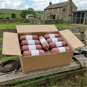 Box of Beef Complete raw dog meat